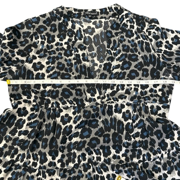 Wishlist Apparel Dress Swing Tunic V Neck Bell Sleeves Flowy Medium - Picture 8 of 11